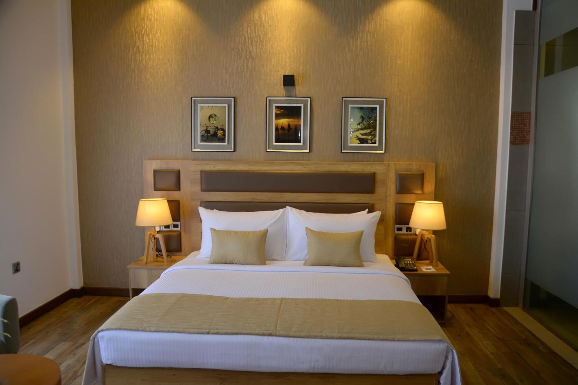 Belmont Boutique Hotel - Free Airport Shuttle Service Negombo Quarto foto